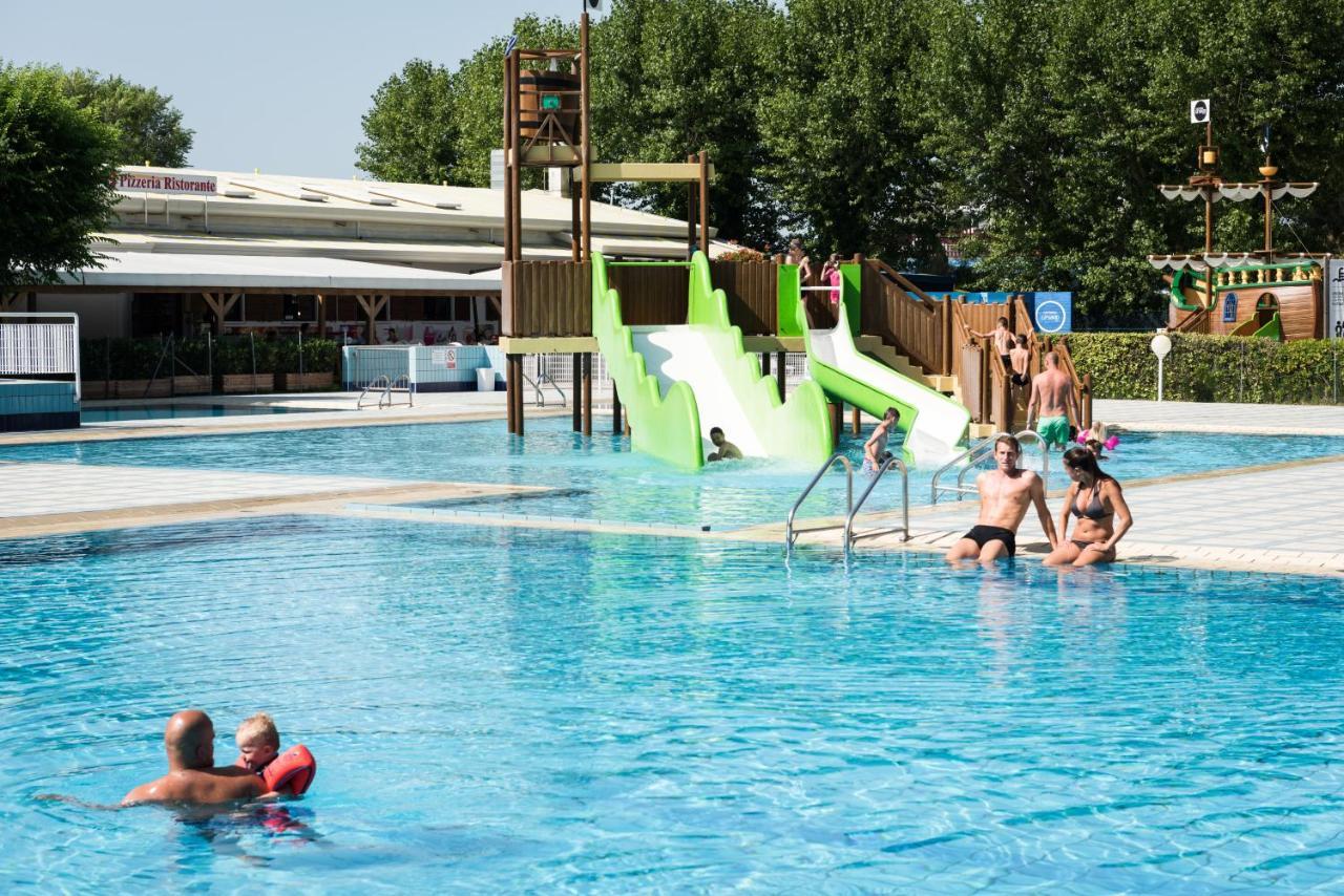 קוואלינו-טראפורטי New Campsite In Camping Ca' Savio מראה חיצוני תמונה