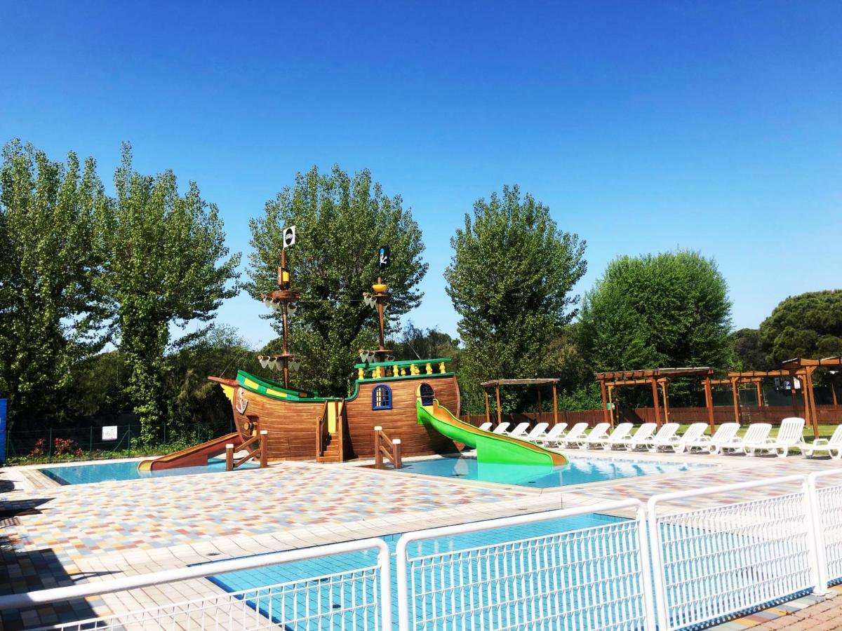 קוואלינו-טראפורטי New Campsite In Camping Ca' Savio מראה חיצוני תמונה